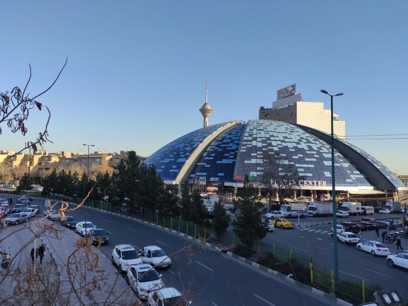 نگهبان محله در غرب تهران سعادت آباد